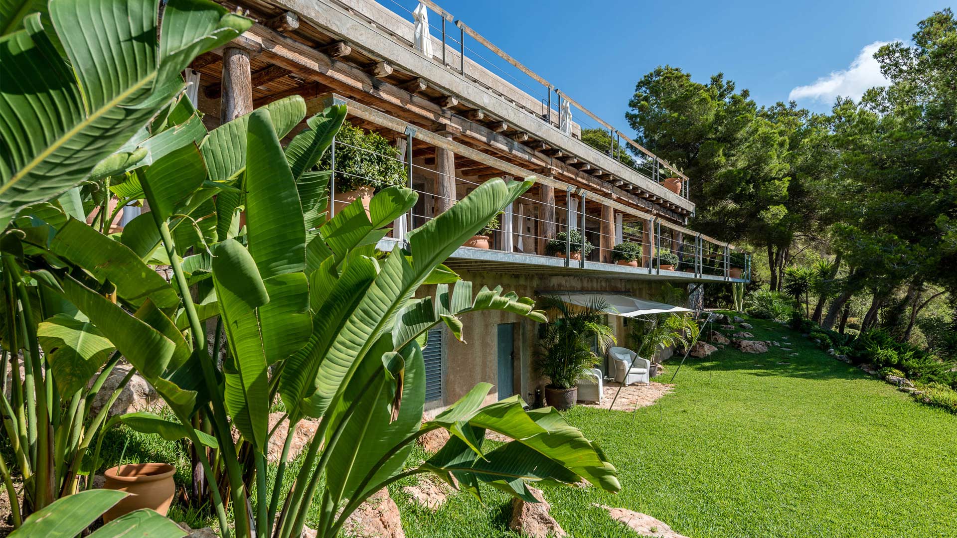 Villa Sarria — Es Cubells