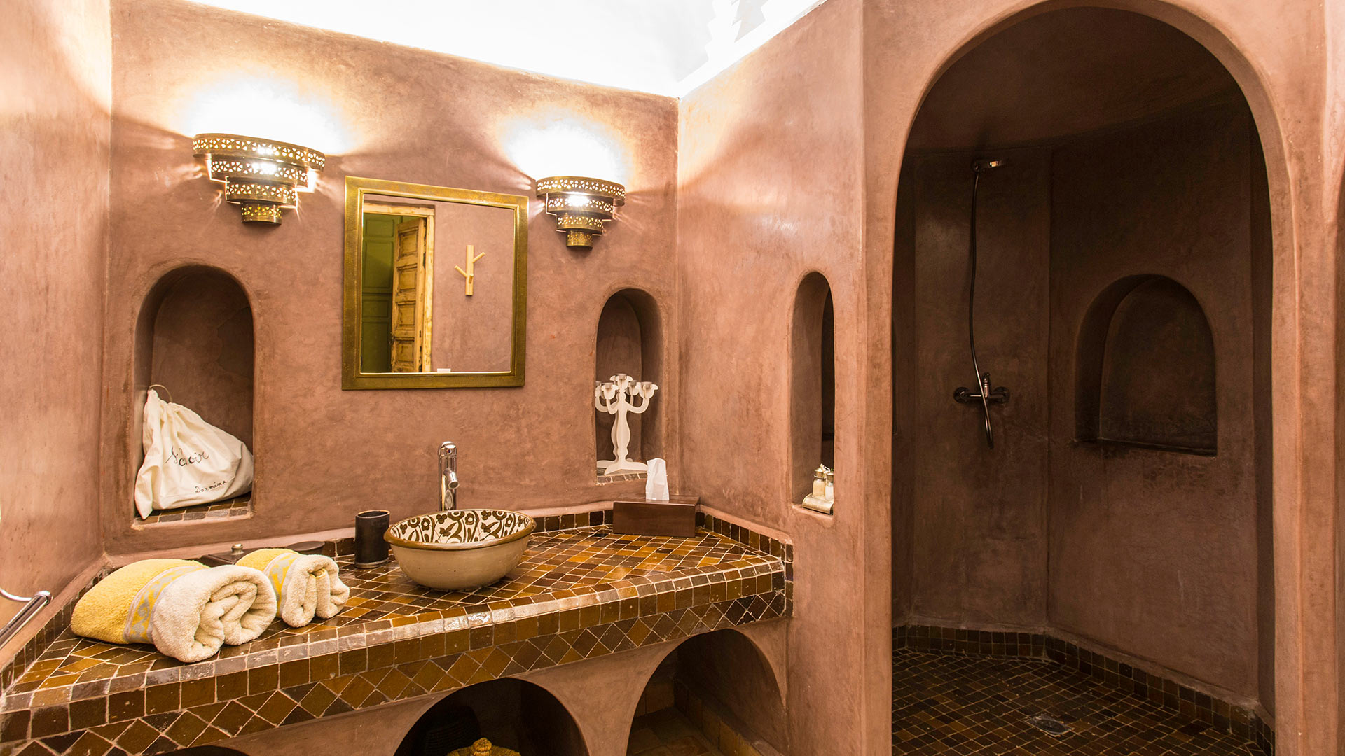Riad Darmina - Image 29