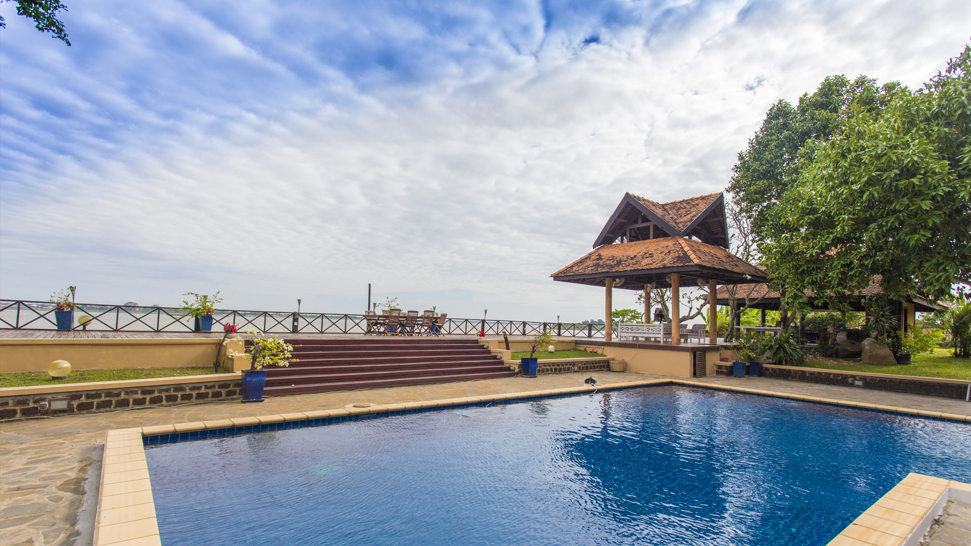 Villa Y - Villa rental in Phnom Penh, Banks of Mekong | Villanovo
