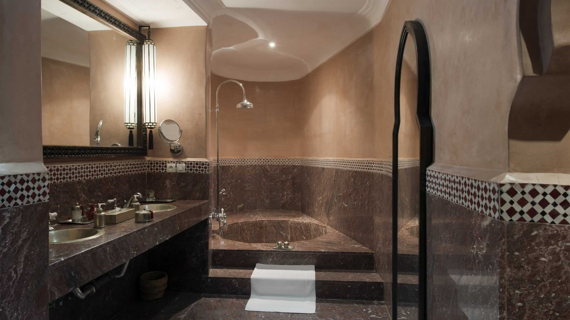 Riad A - Image 21