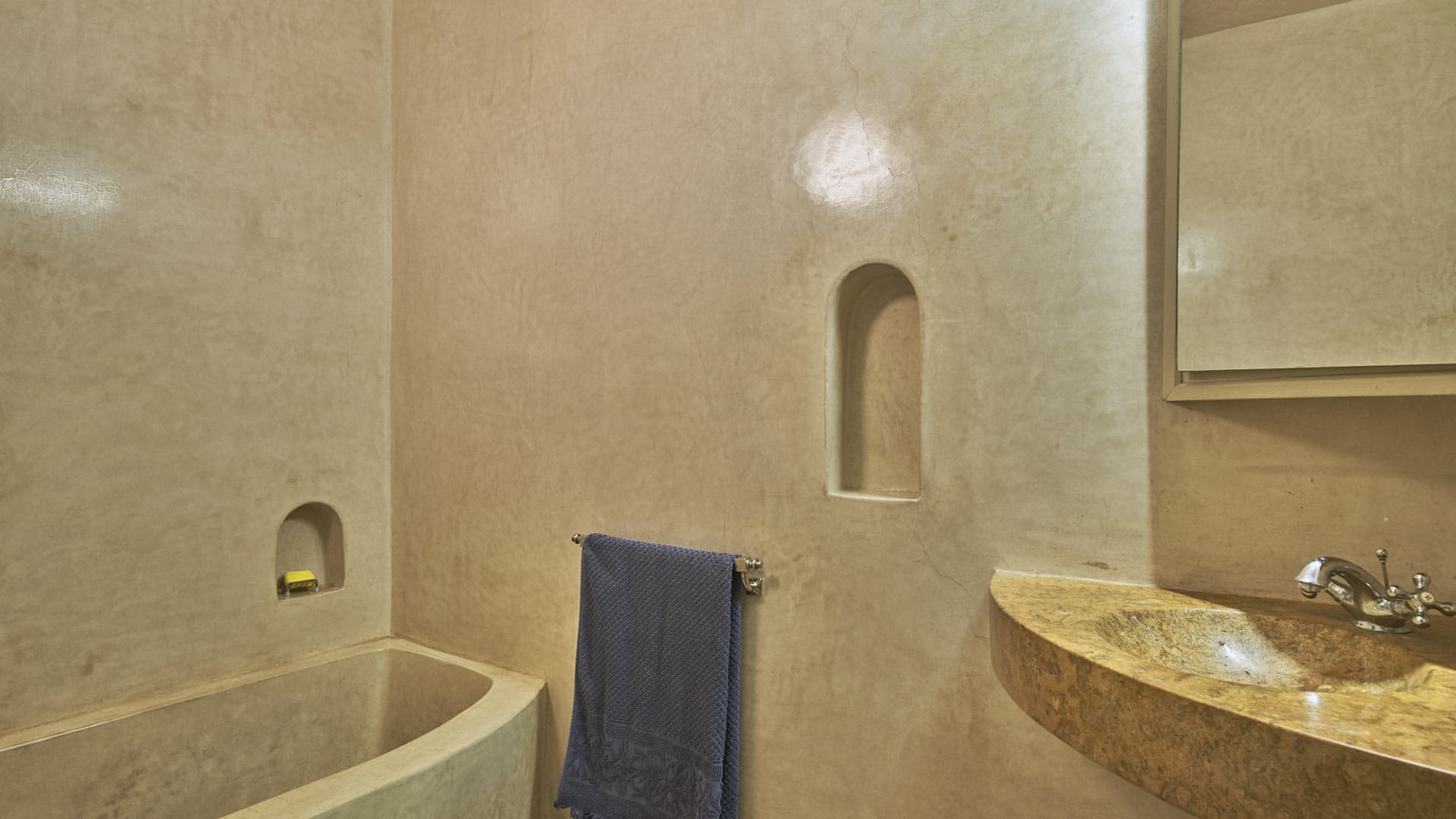 Riad Stanley - Image 28