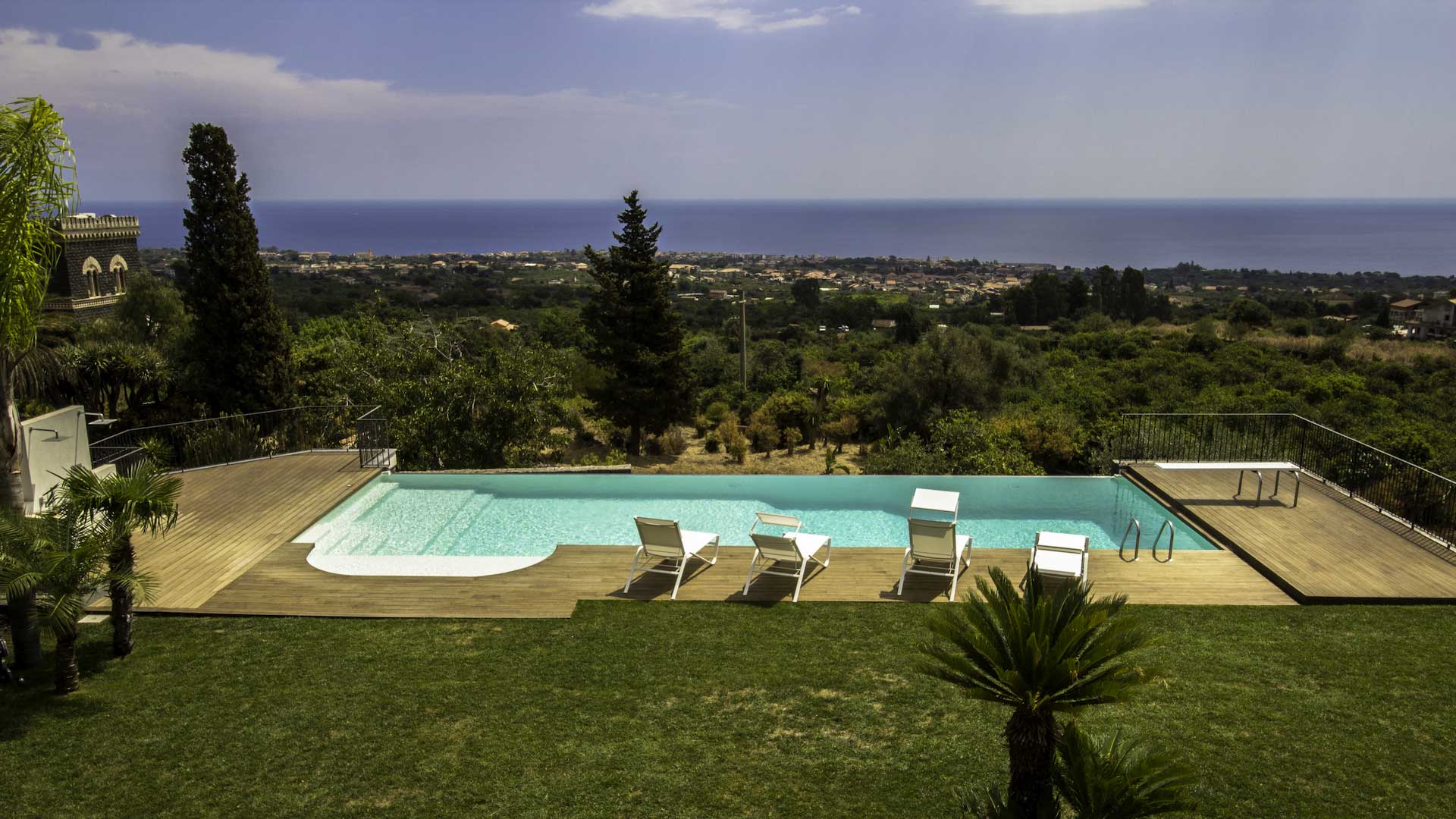 Villa Taormina Villa rental in Sicily, North East Sicily Villanovo
