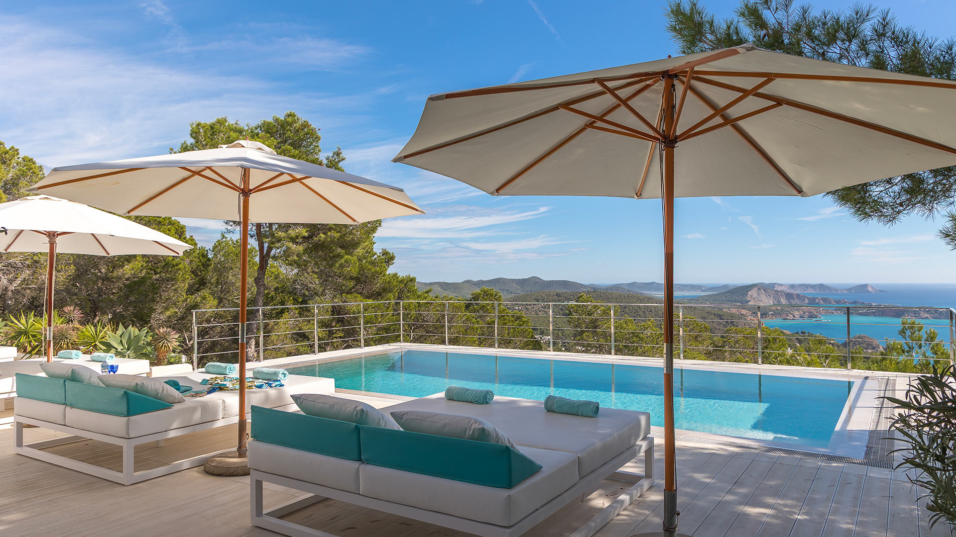 Villa White Angel — Es Cubells
