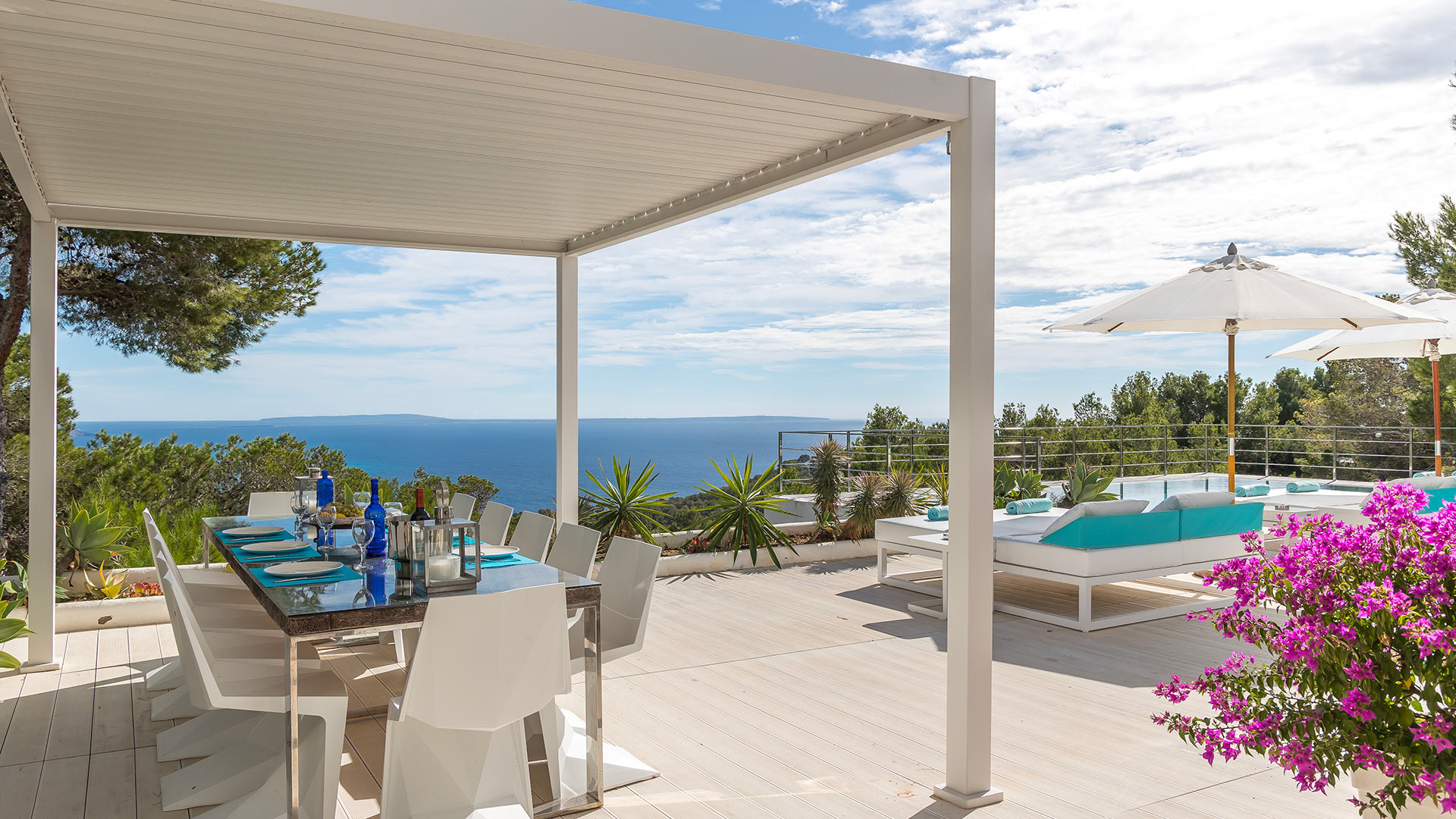 Villa White Angel — Es Cubells