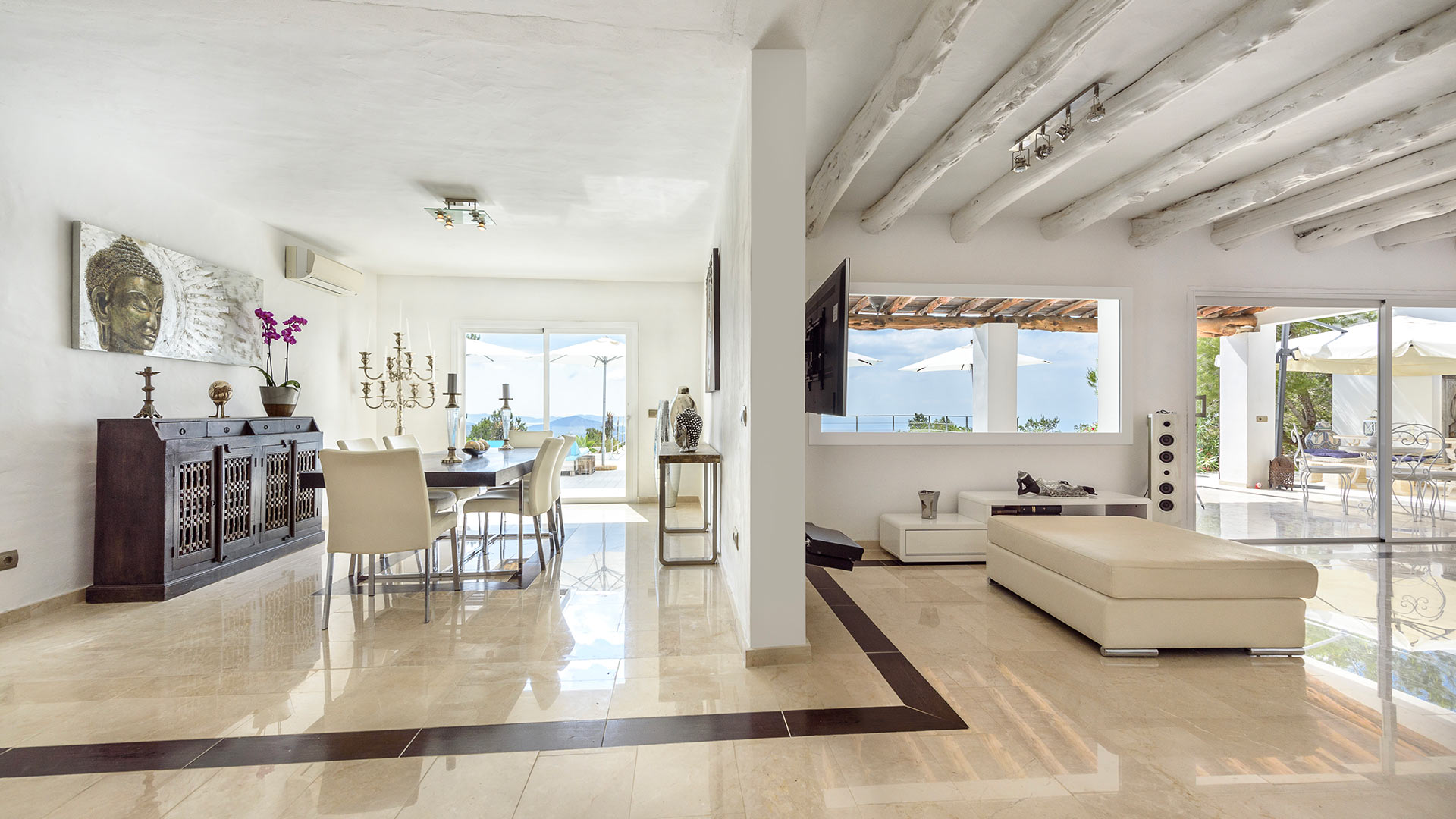 Villa White Angel — Es Cubells