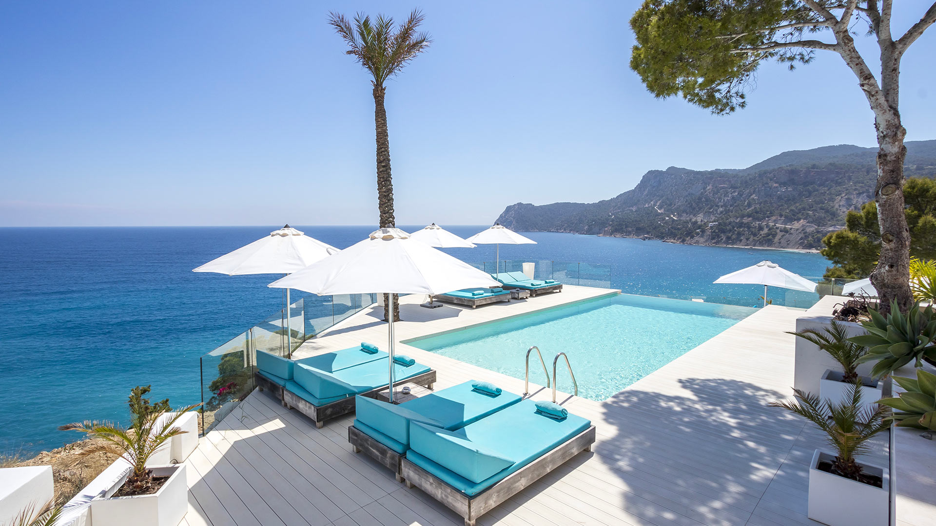 Villa White Pearl — Es Cubells