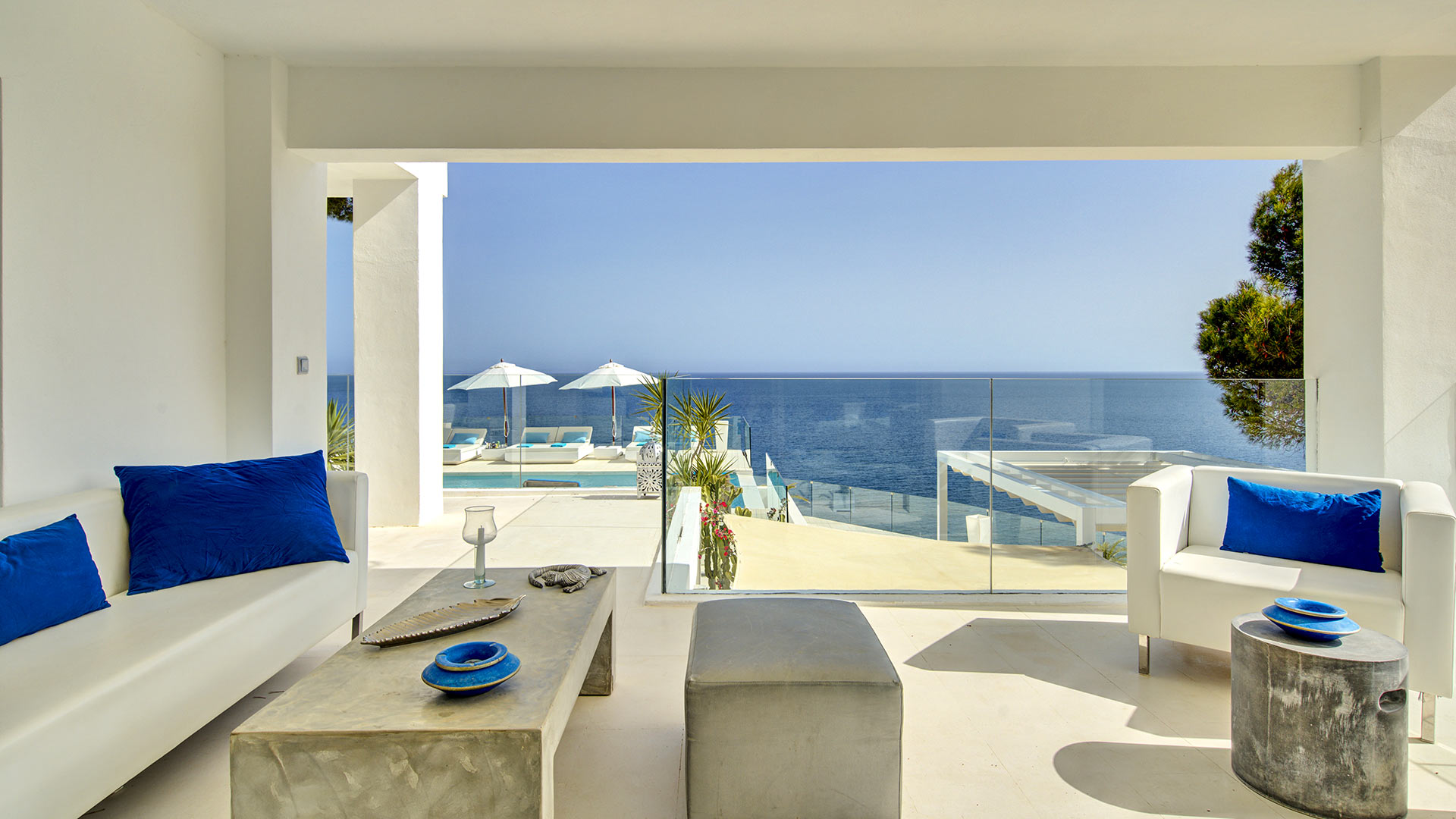 Villa White Pearl — Es Cubells
