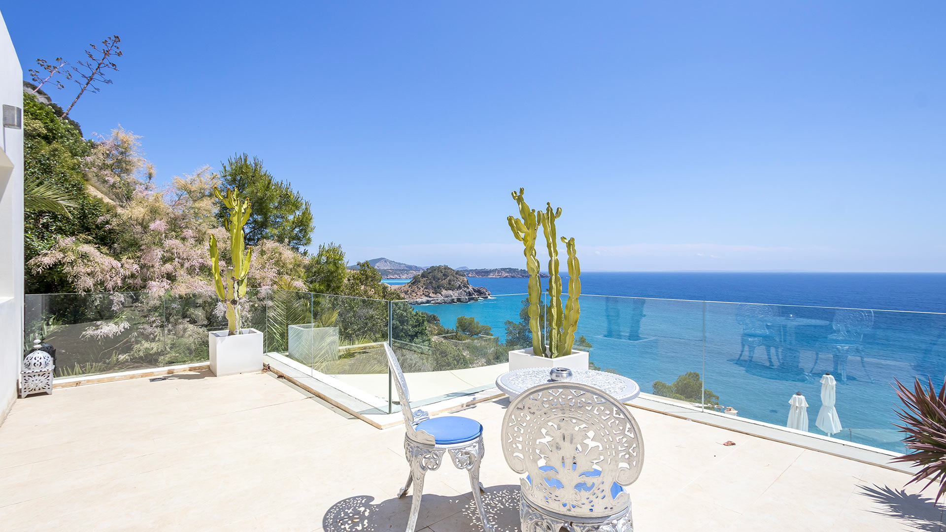 Villa White Pearl — Es Cubells