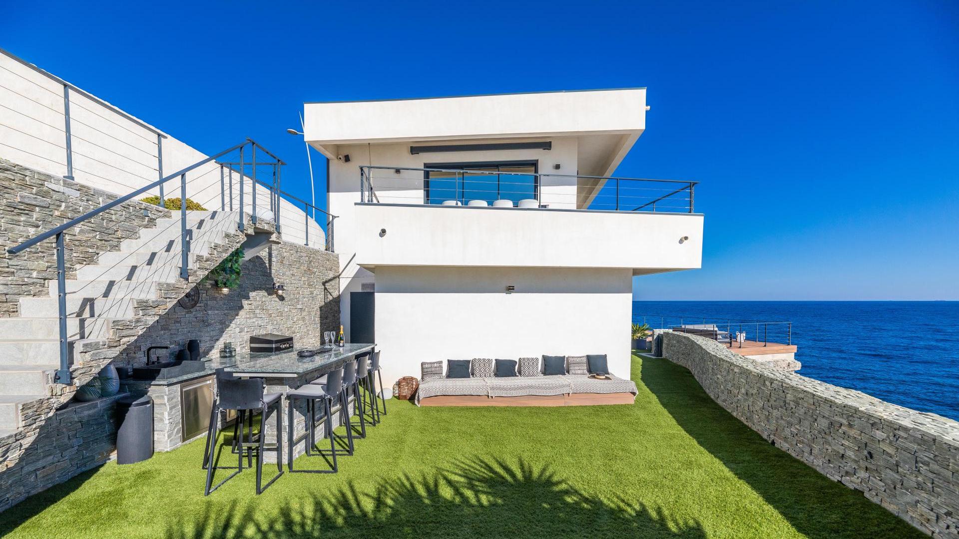 Villa Cyrnos - Image 12