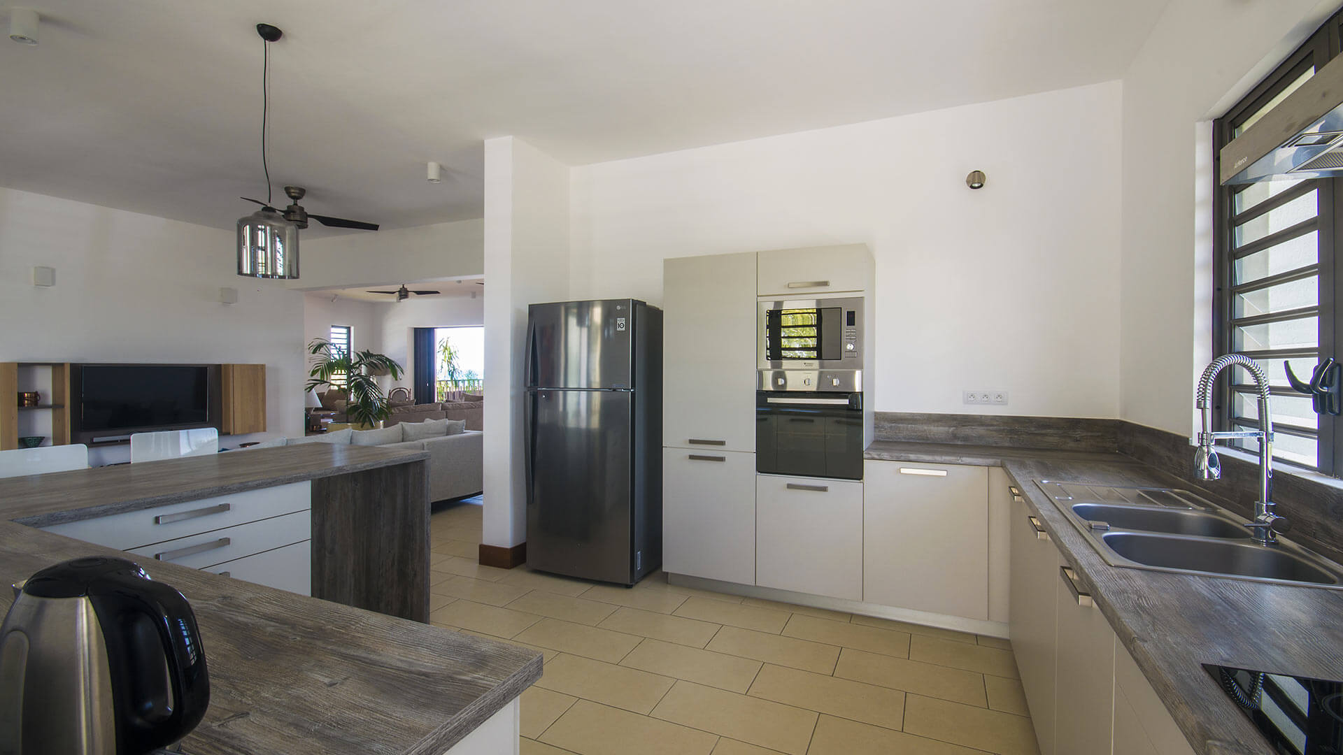 Penthouse Cap Soleil - Image 20