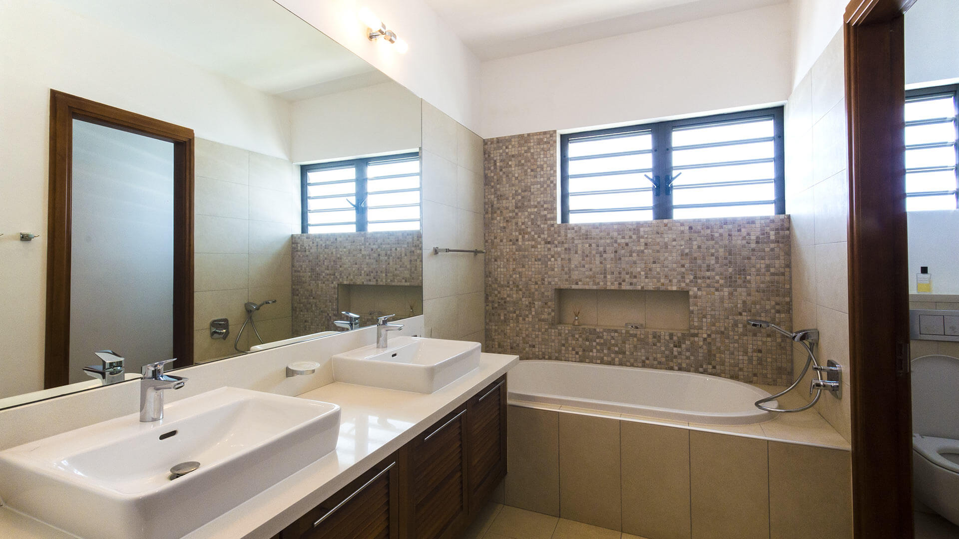 Penthouse Cap Soleil - Image 43