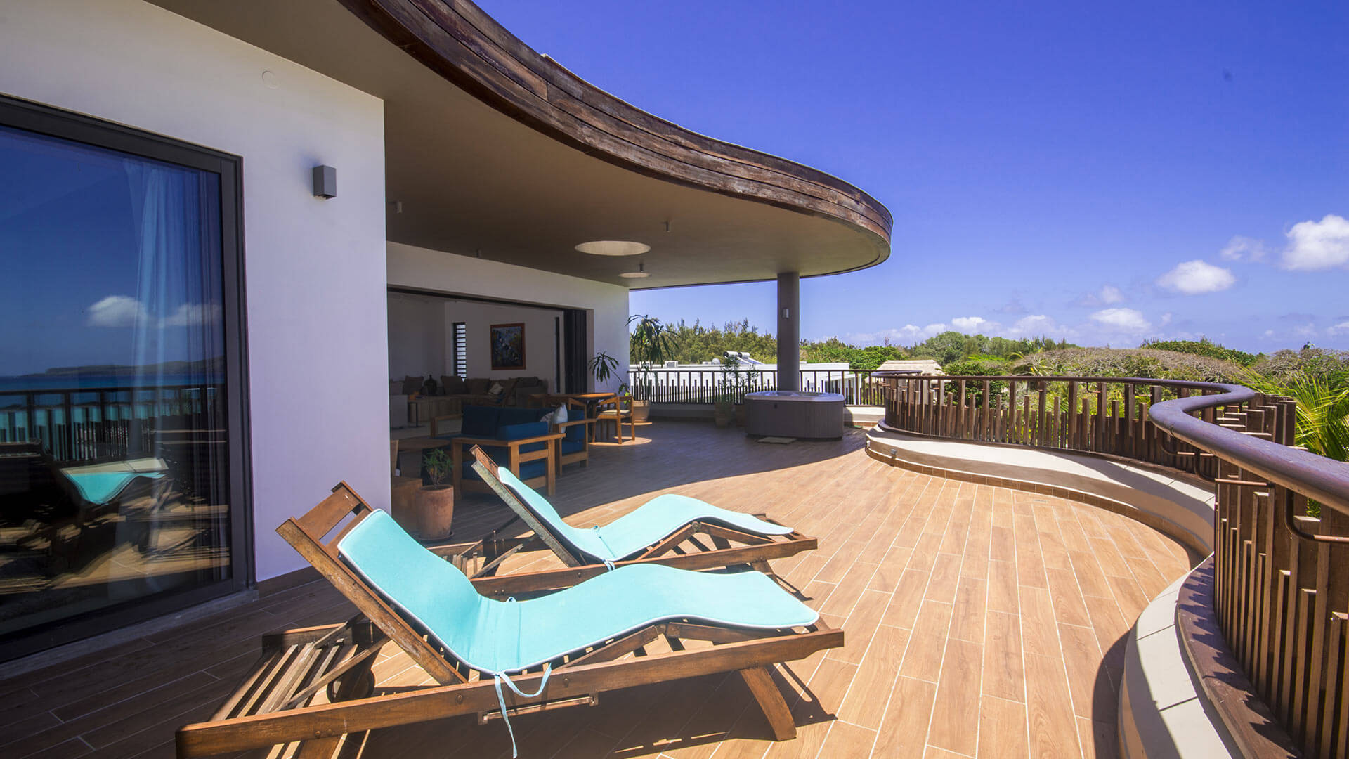 Penthouse Cap Soleil - Image 3