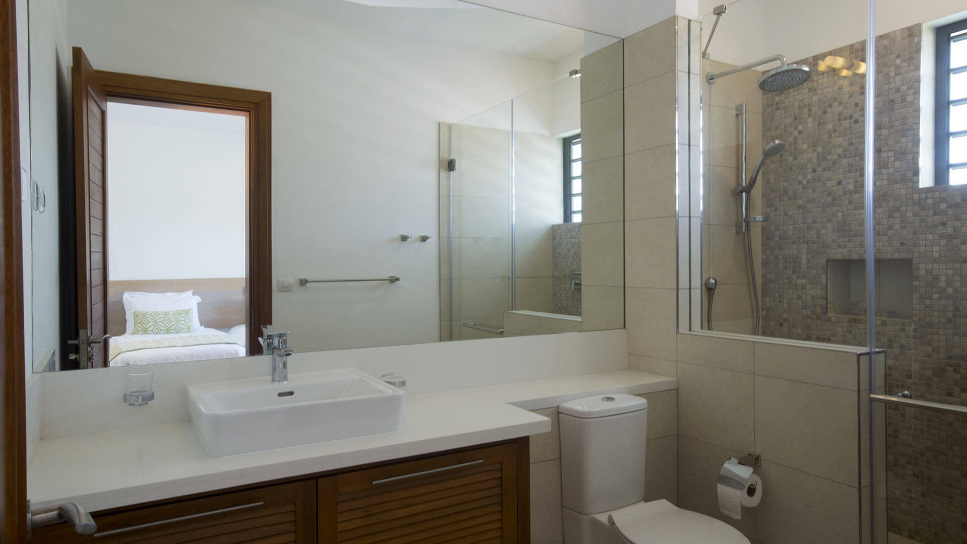 Penthouse Cap Soleil - Image 45