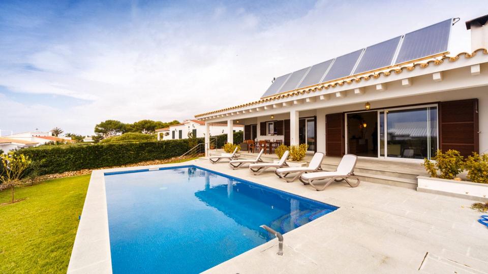Rent a luxury villa in Menorca | Villanovo