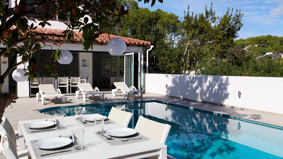 Luxury villa rentals Costa Brava Villanovo