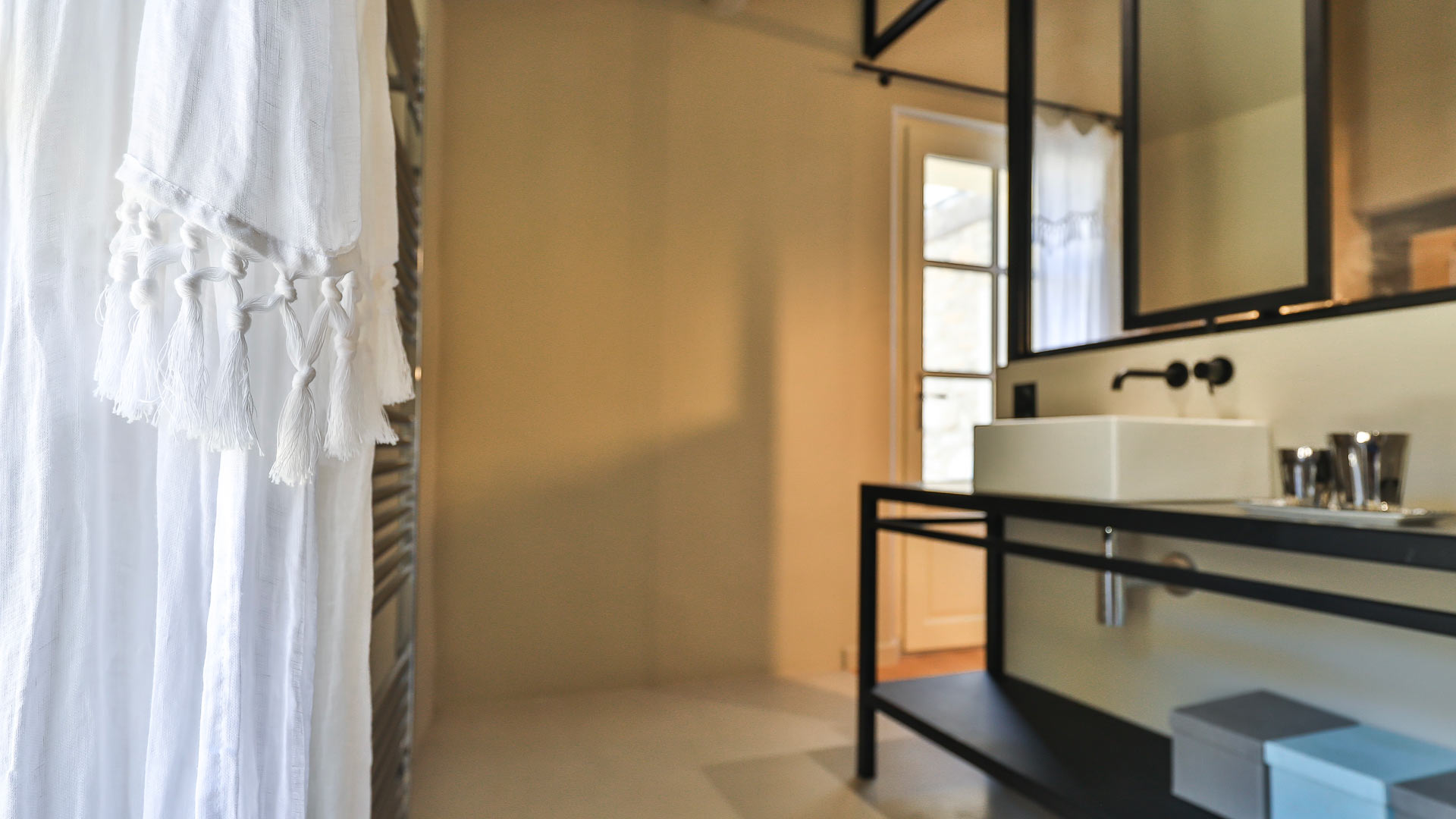 Arfuyen - Image 39