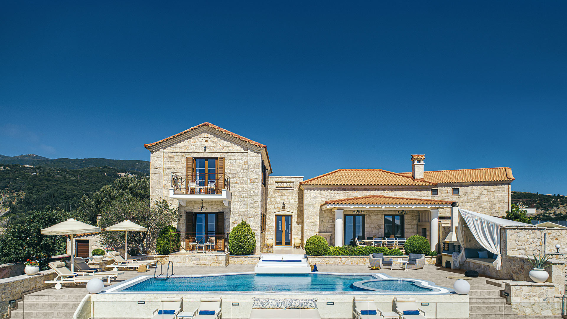 Emerald Villa - Image 3