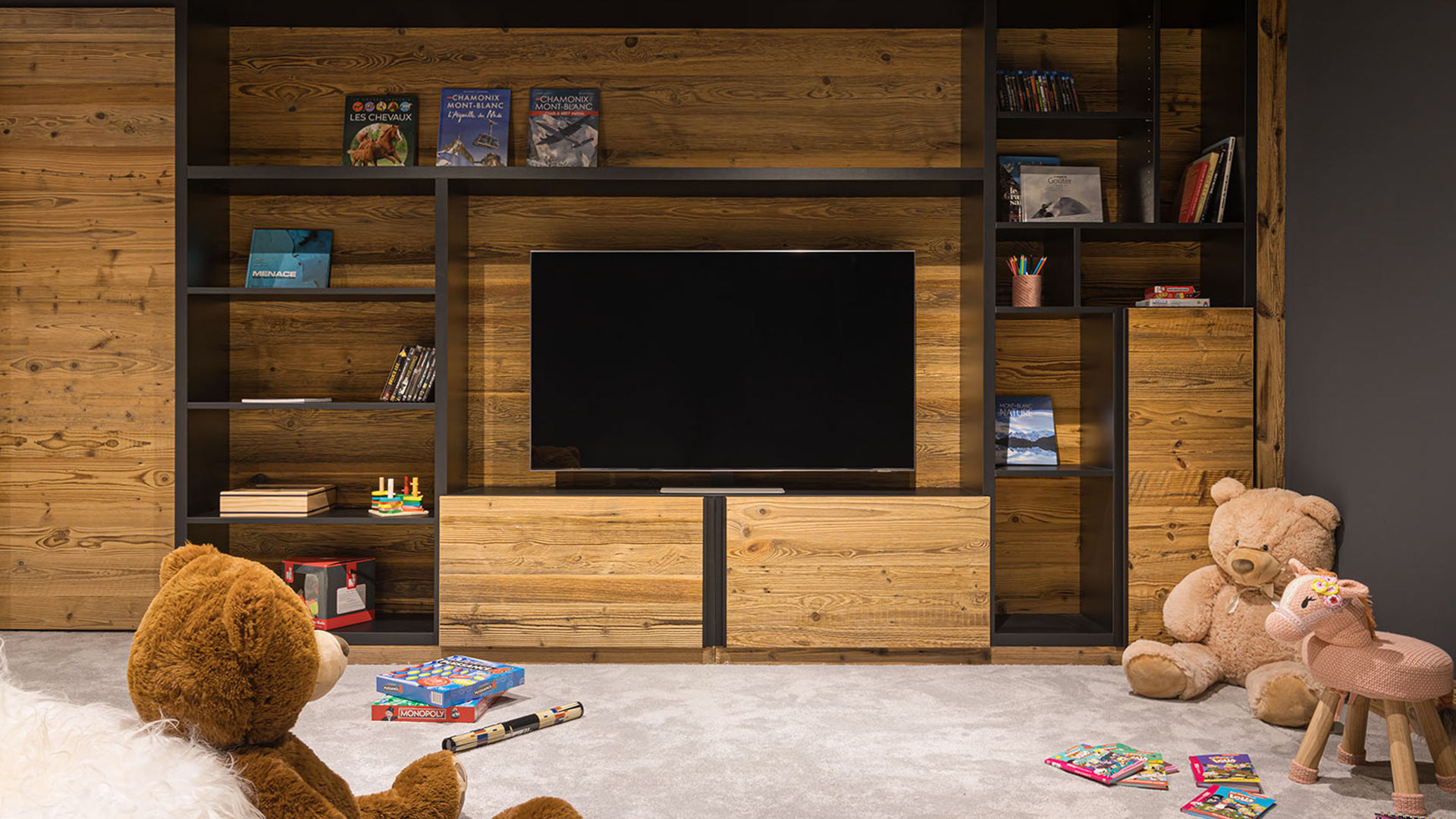 Chalet Gentleman - Image 8