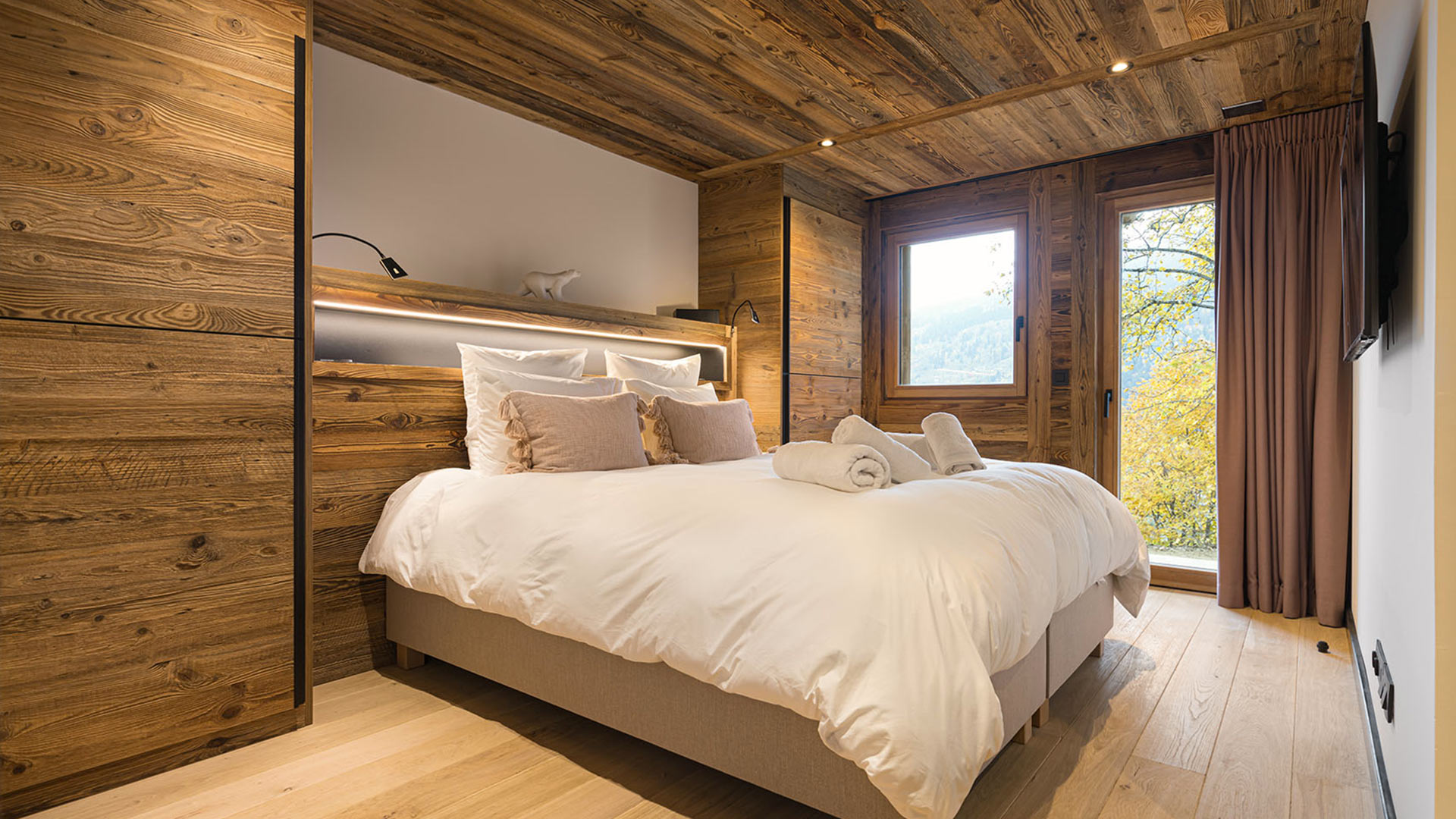 Chalet Gentleman - Image 6