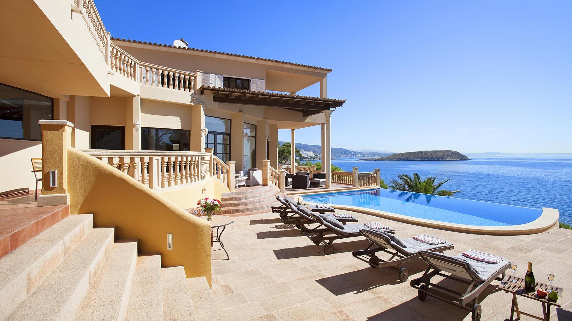Villa Carcala — Cala Vinyes