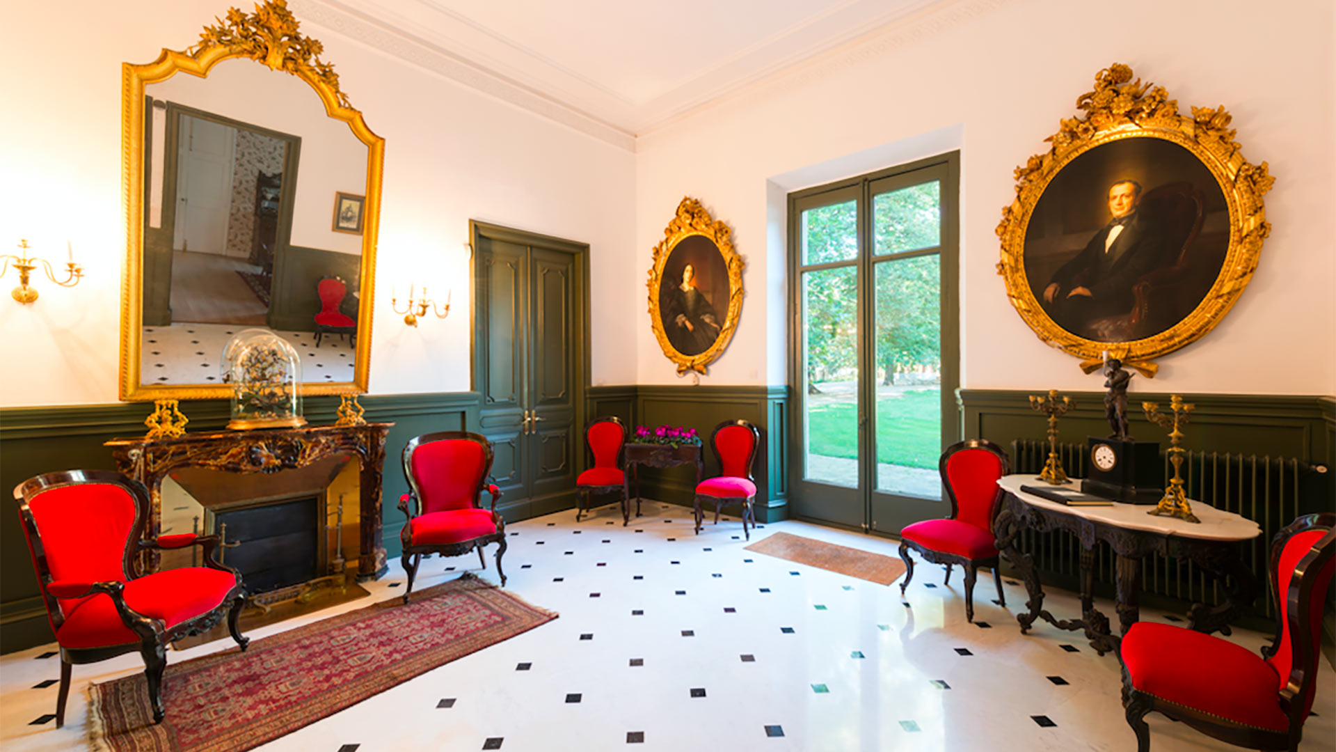 Villa Llorenc — Barcelona