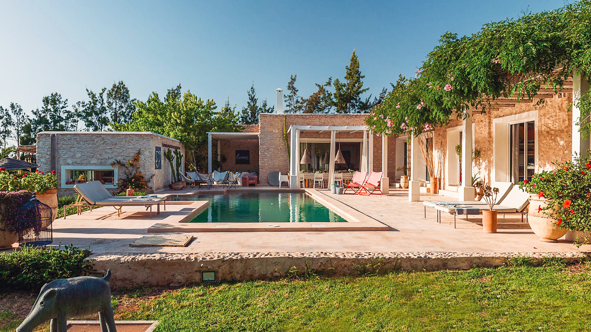 Villa ID-6133
