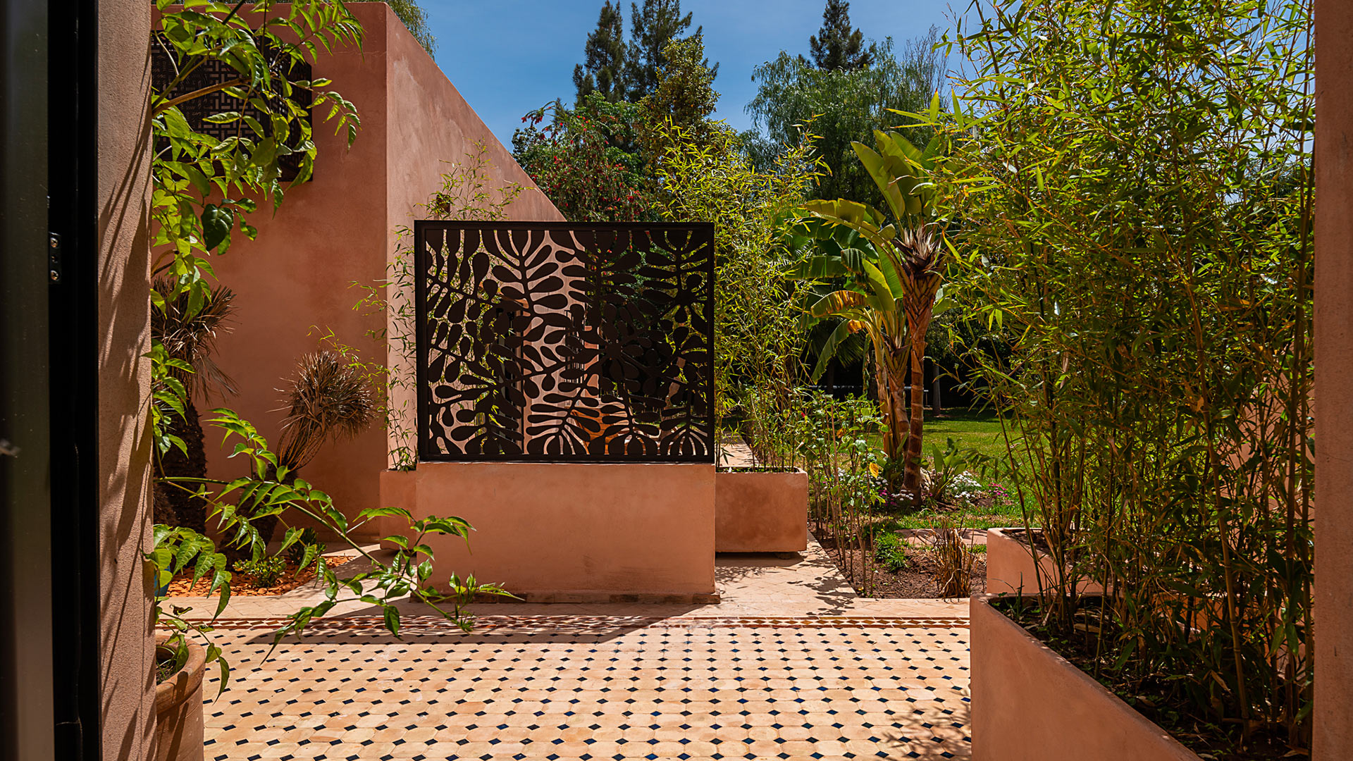Dar Rosebud - Image 53