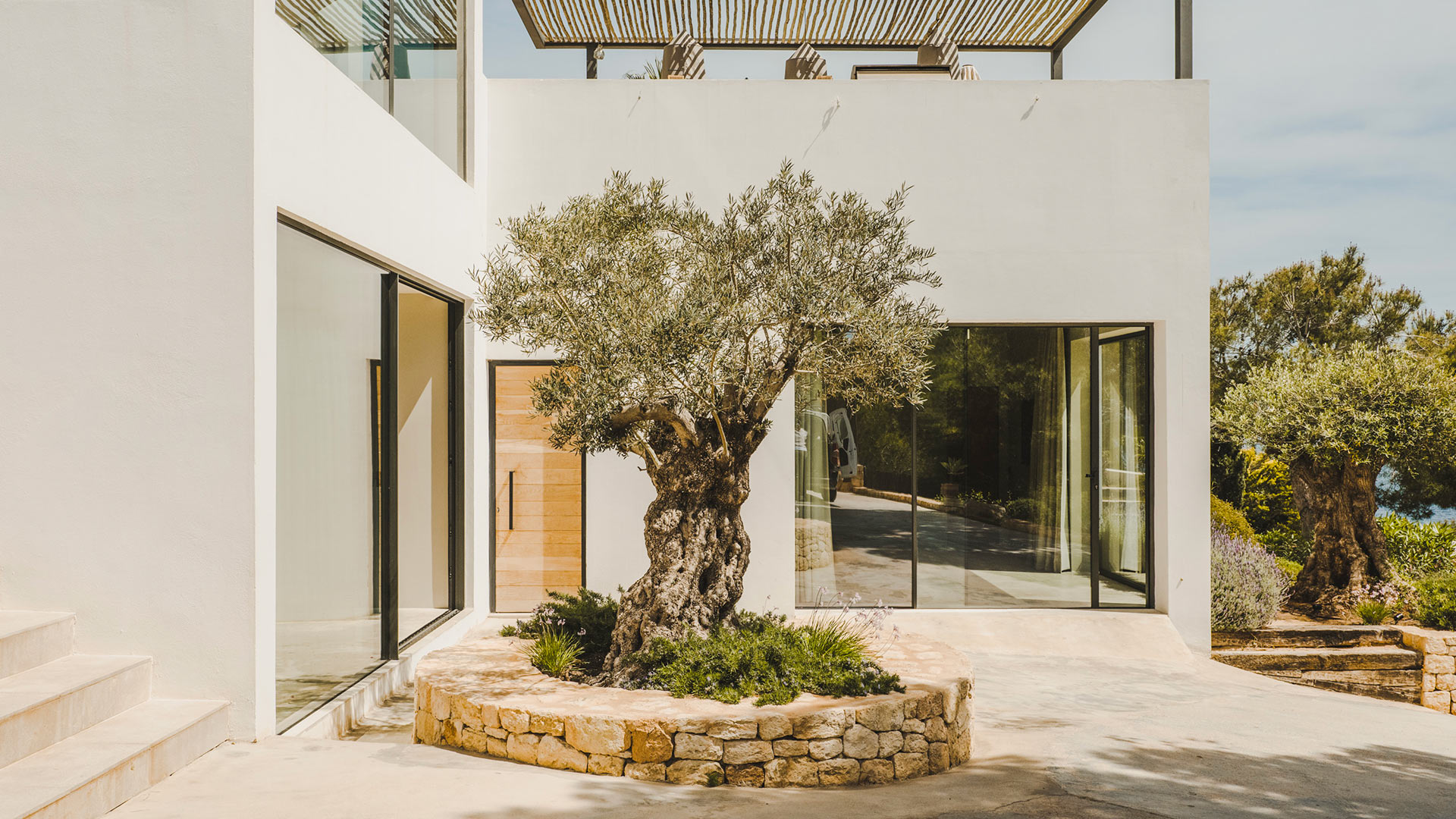 Villa Moly — Roca Llisa