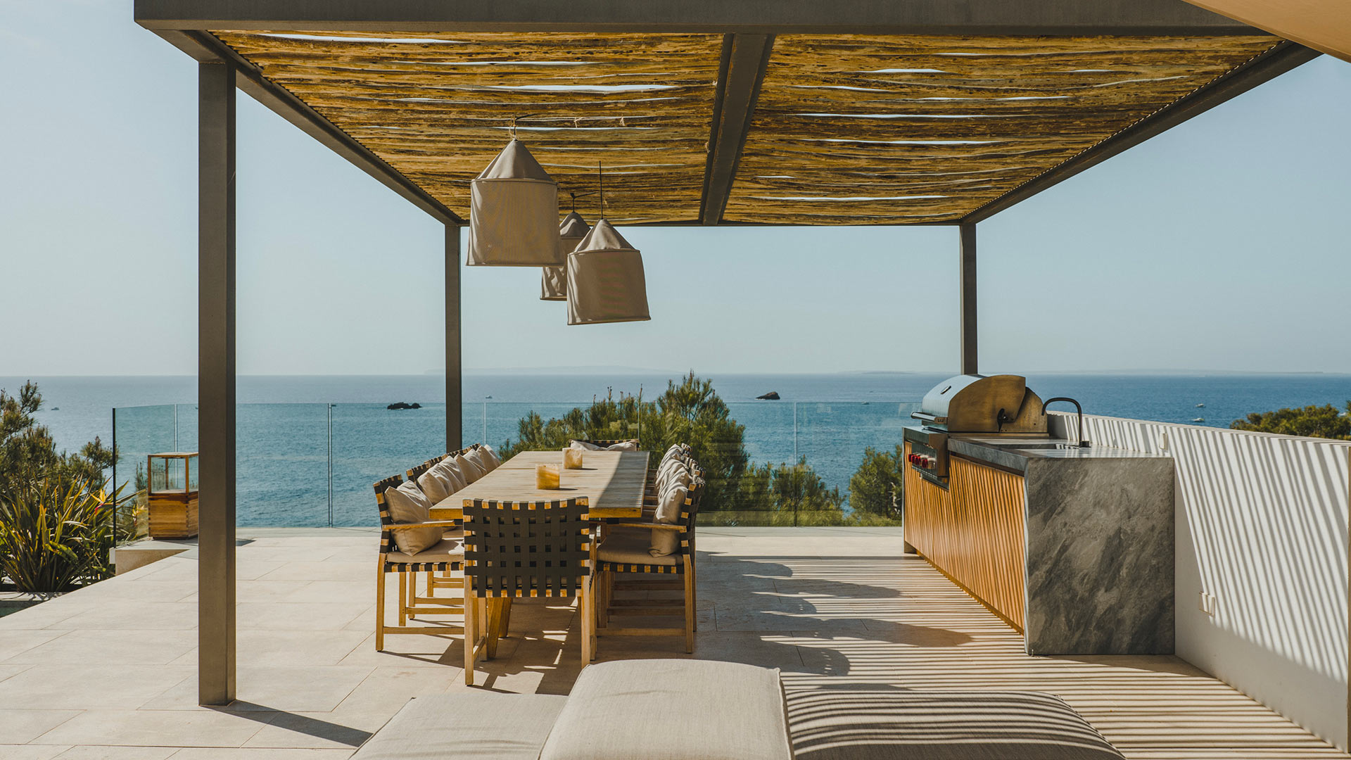 Villa Moly — Roca Llisa