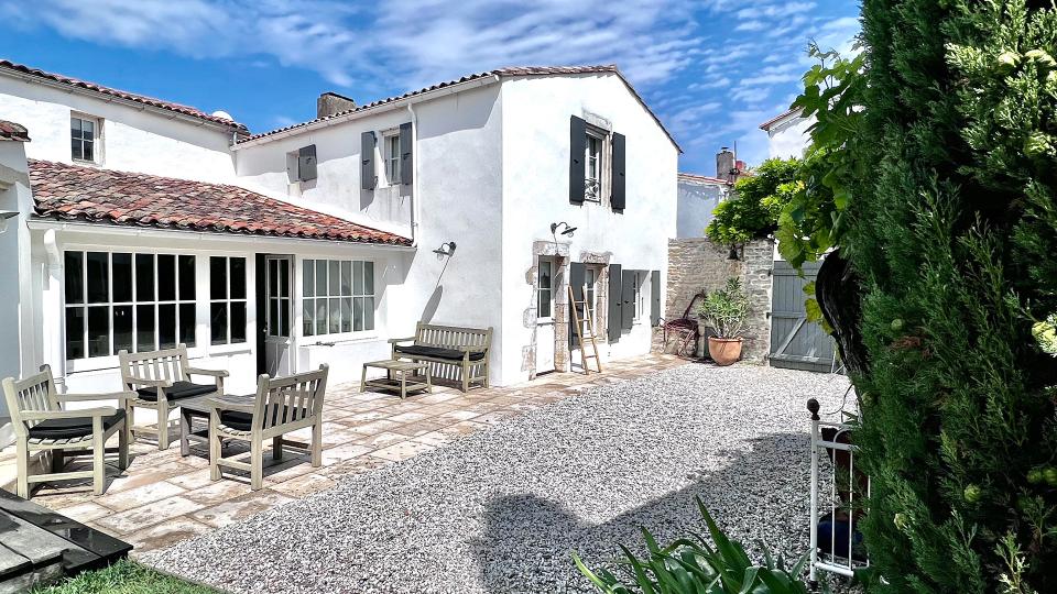 Luxury villa rentals Île de Ré Villanovo