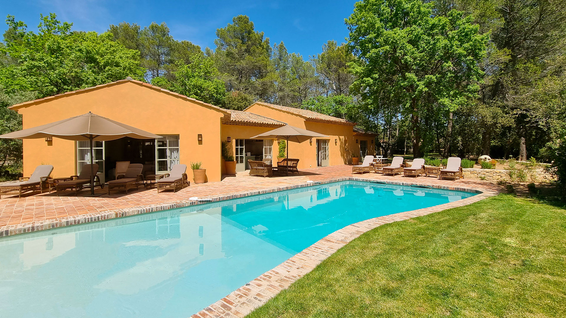 Villa Celaeno - luxury property in France