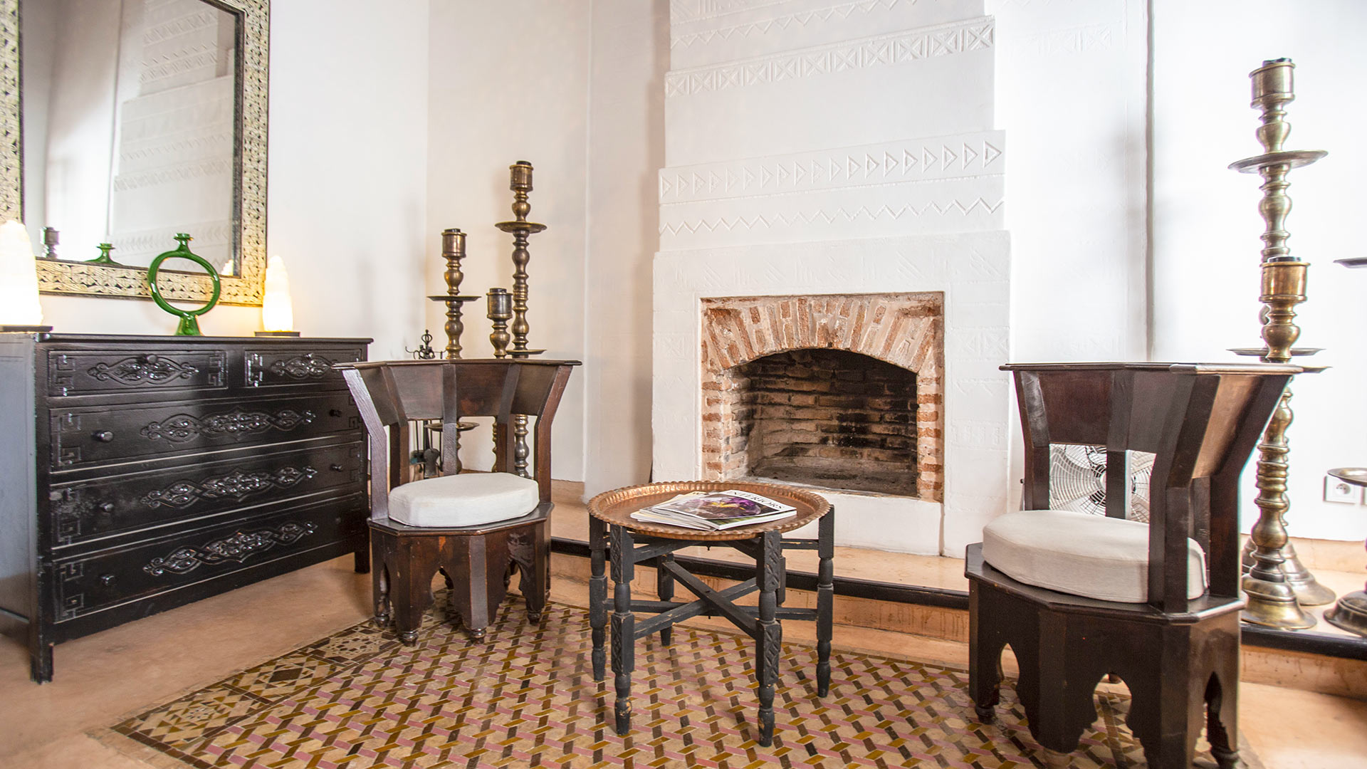 Riad Inaya - Image 15