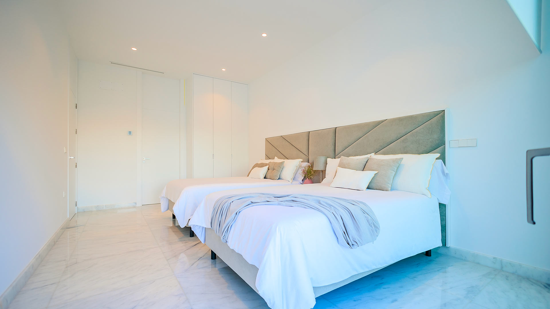 Villa Martin Stone — Torrevieja