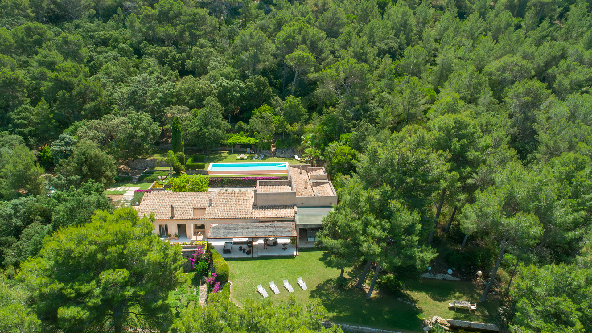 Villa Heretat — CAPDEPERA