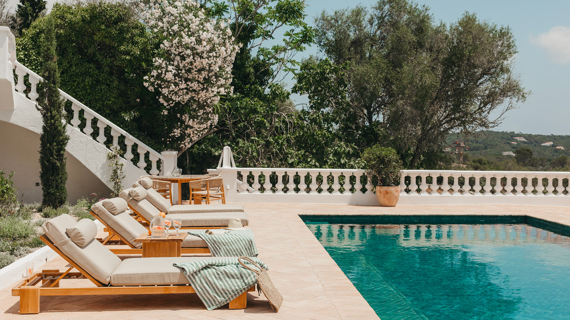 Villa Nura — España