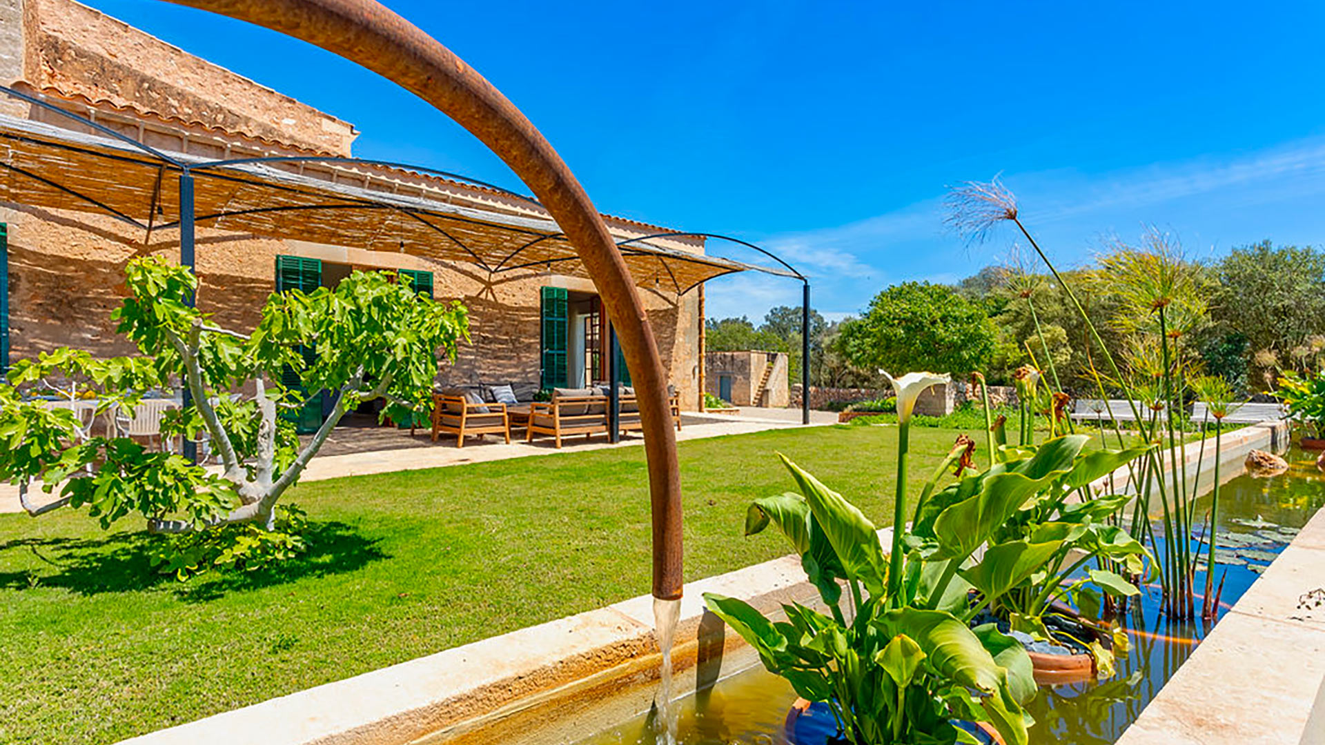 Villa Son Fofana — Campos