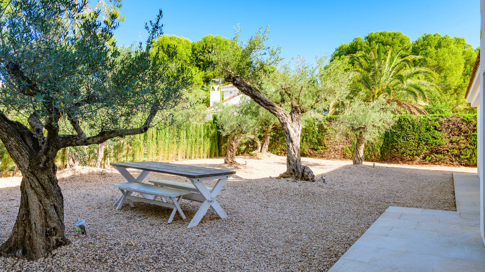 Villa Dorada — L ampolla