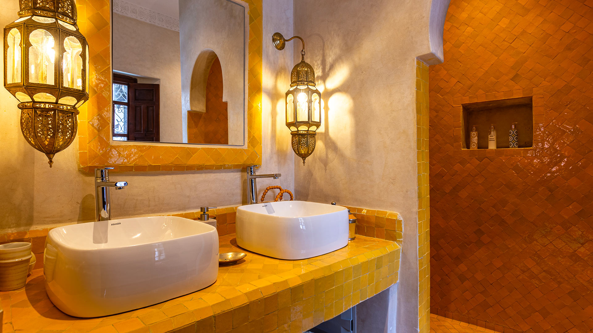 Riad Samaa - Image 28
