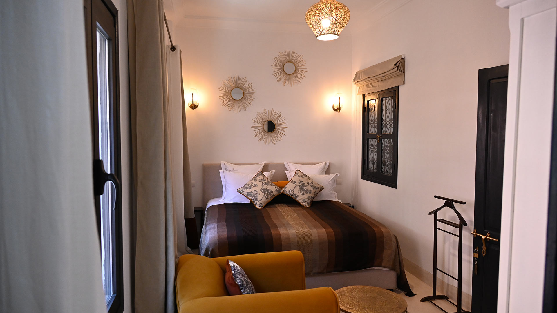 Riad Aniata - Image 21