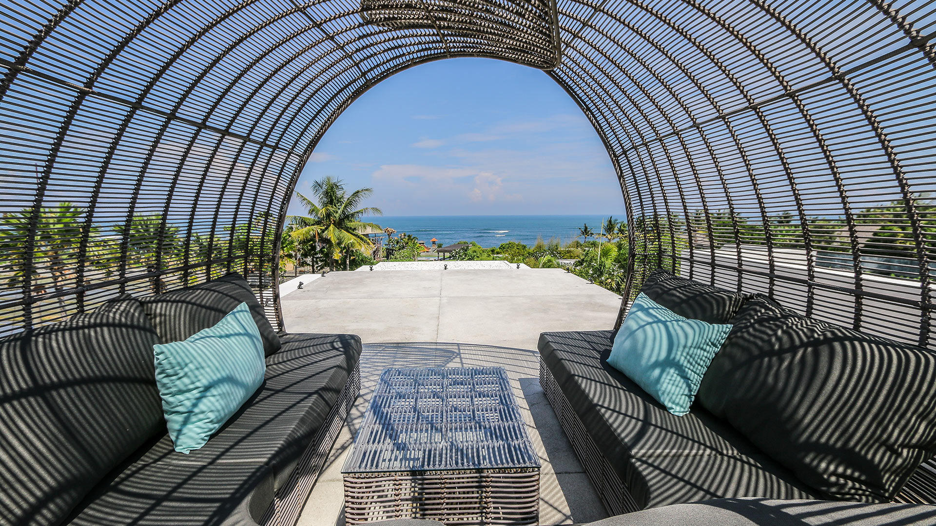 Villa Sunset Beach Cemagi - Image 11