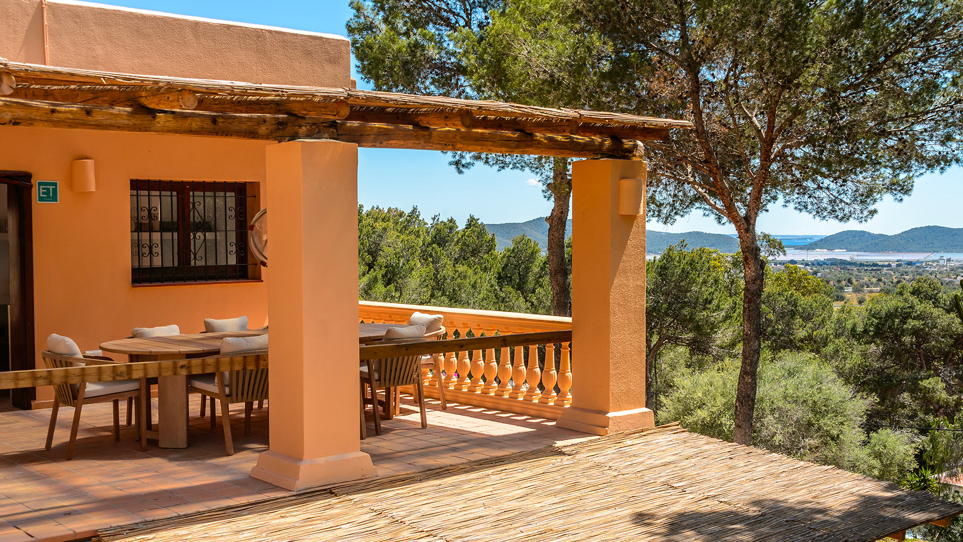 Casa Mirador de Salinas — Sant Josep